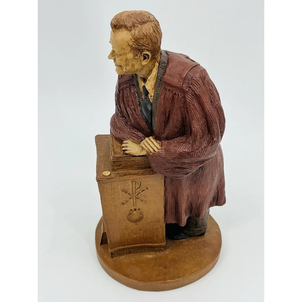 Tom Clark Parson Patterson Edition 66 Figure Statue Pastor Preacher 1984